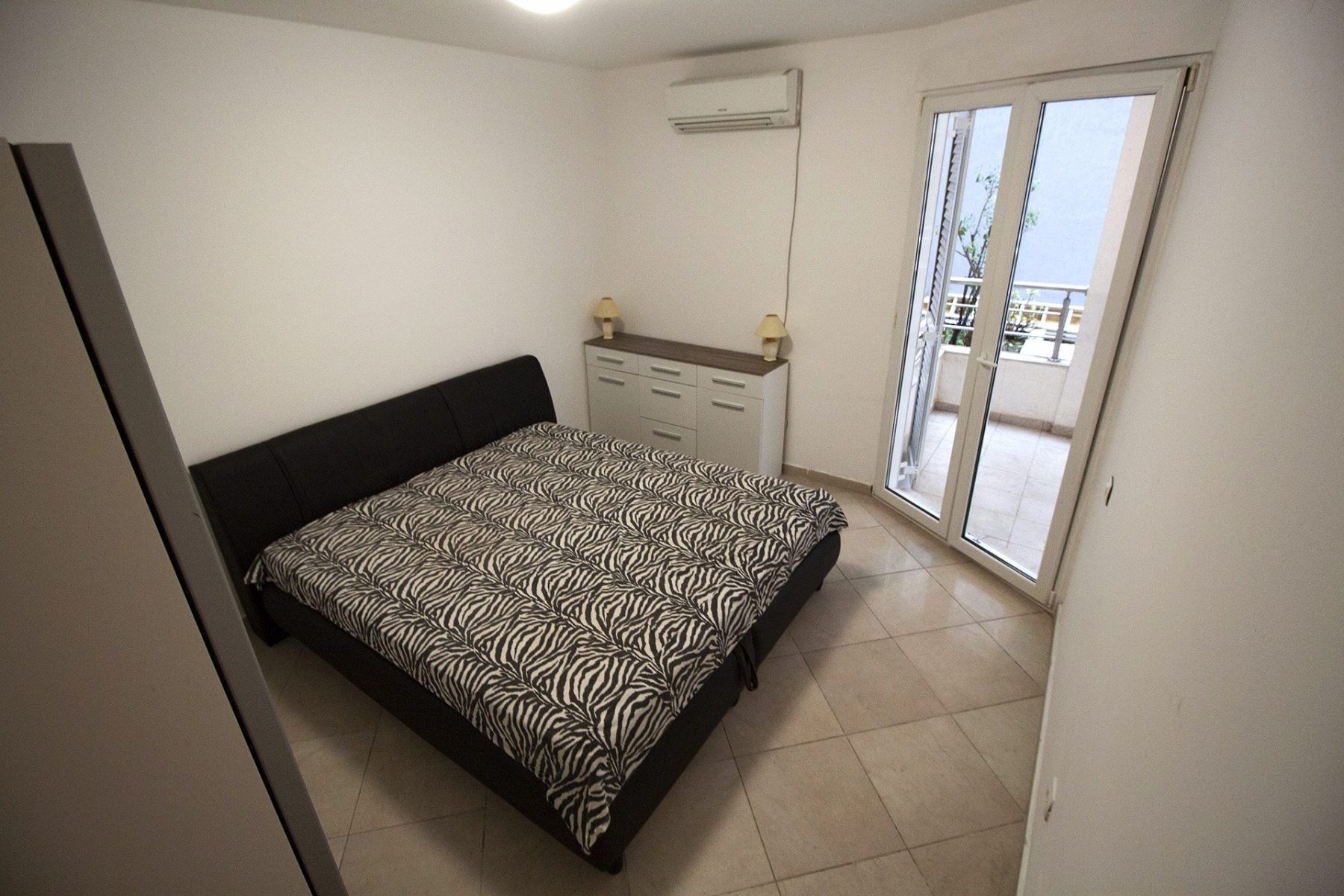 apartment-in-rafailovici_14