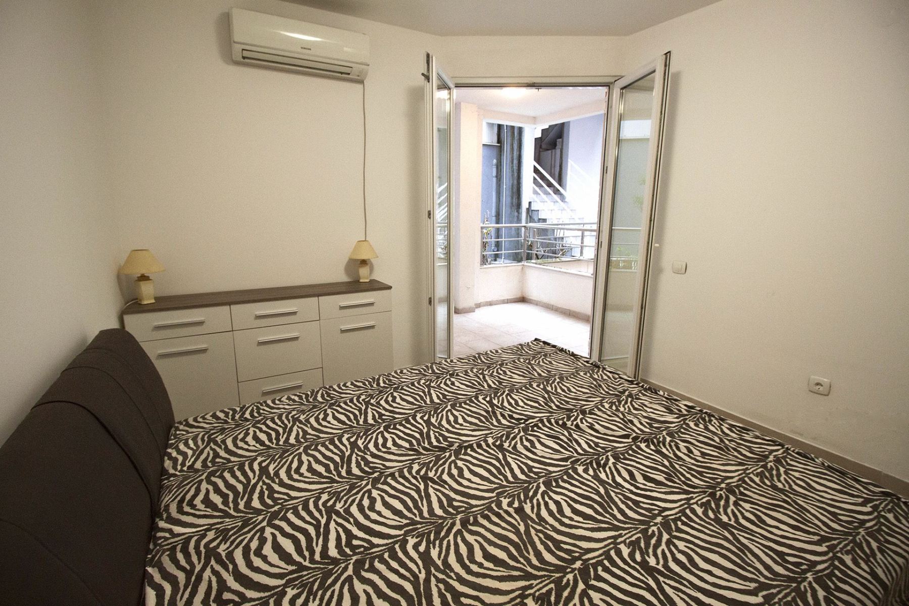 apartment-in-rafailovici_15